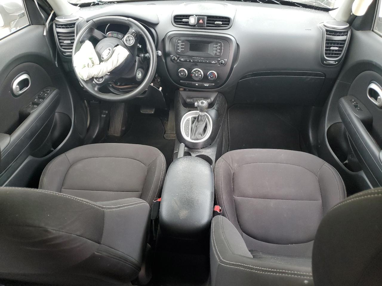 2015 Kia Soul VIN: KNDJN2A25F7177077 Lot: 70055735