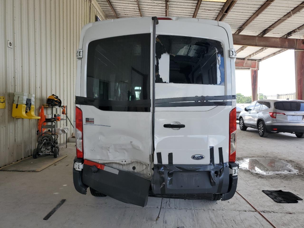2017 Ford Transit T-250 VIN: 1FTYR2CM3HKA51995 Lot: 70699785