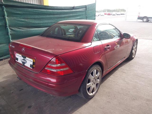 2000 MERCEDES BENZ SLK 320 AU