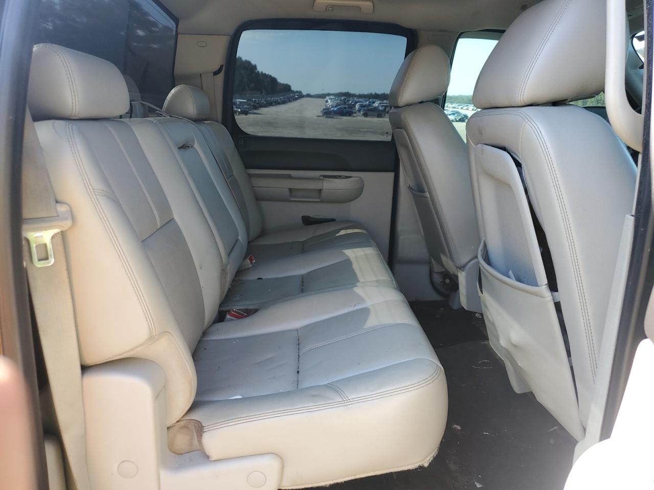 2011 Chevrolet Silverado C1500 Lt VIN: 3GCUCSE20BG241912 Lot: 69864135