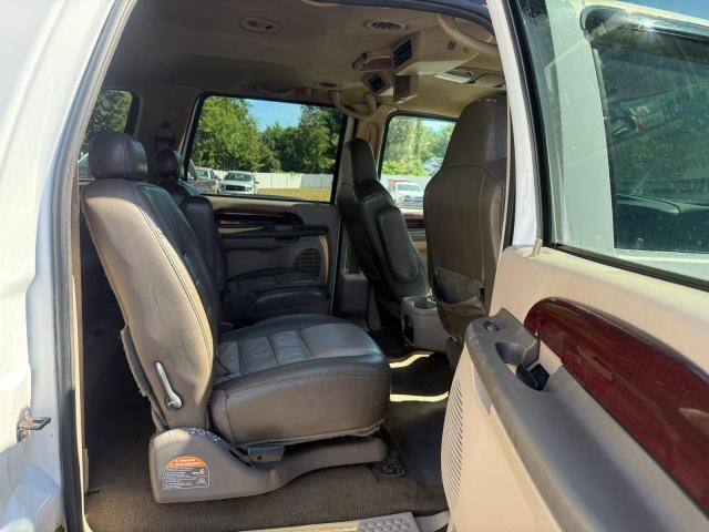 2004 FORD EXCURSION EDDIE BAUER  