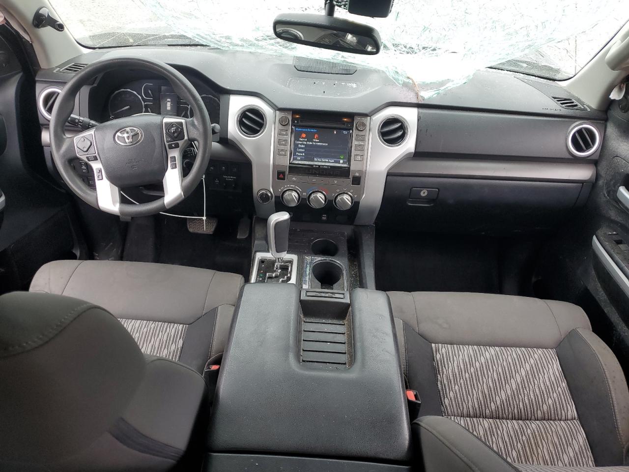 2019 Toyota Tundra Crewmax Sr5 VIN: 5TFDW5F18KX779817 Lot: 70599955