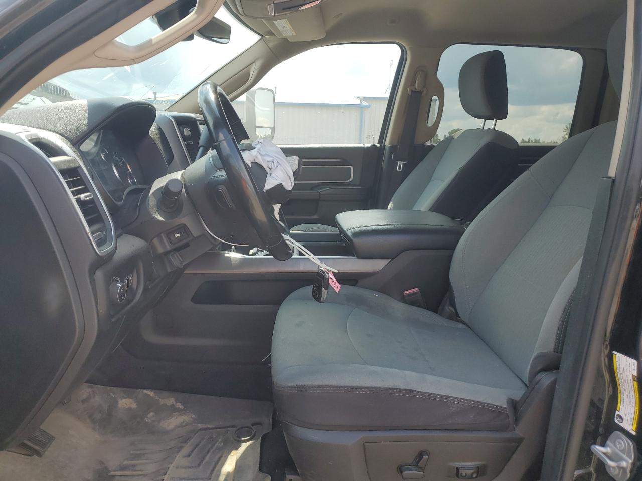 2020 Ram 2500 Big Horn VIN: 3C6UR5DLXLG149354 Lot: 68359705