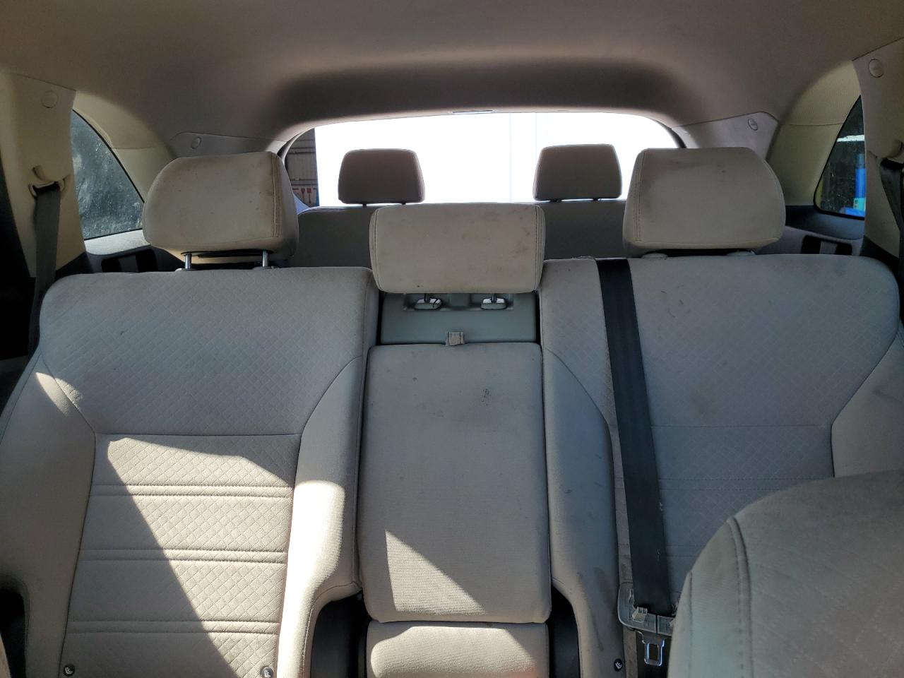 2019 Kia Sorento L VIN: 5XYPG4A30KG563301 Lot: 85101175