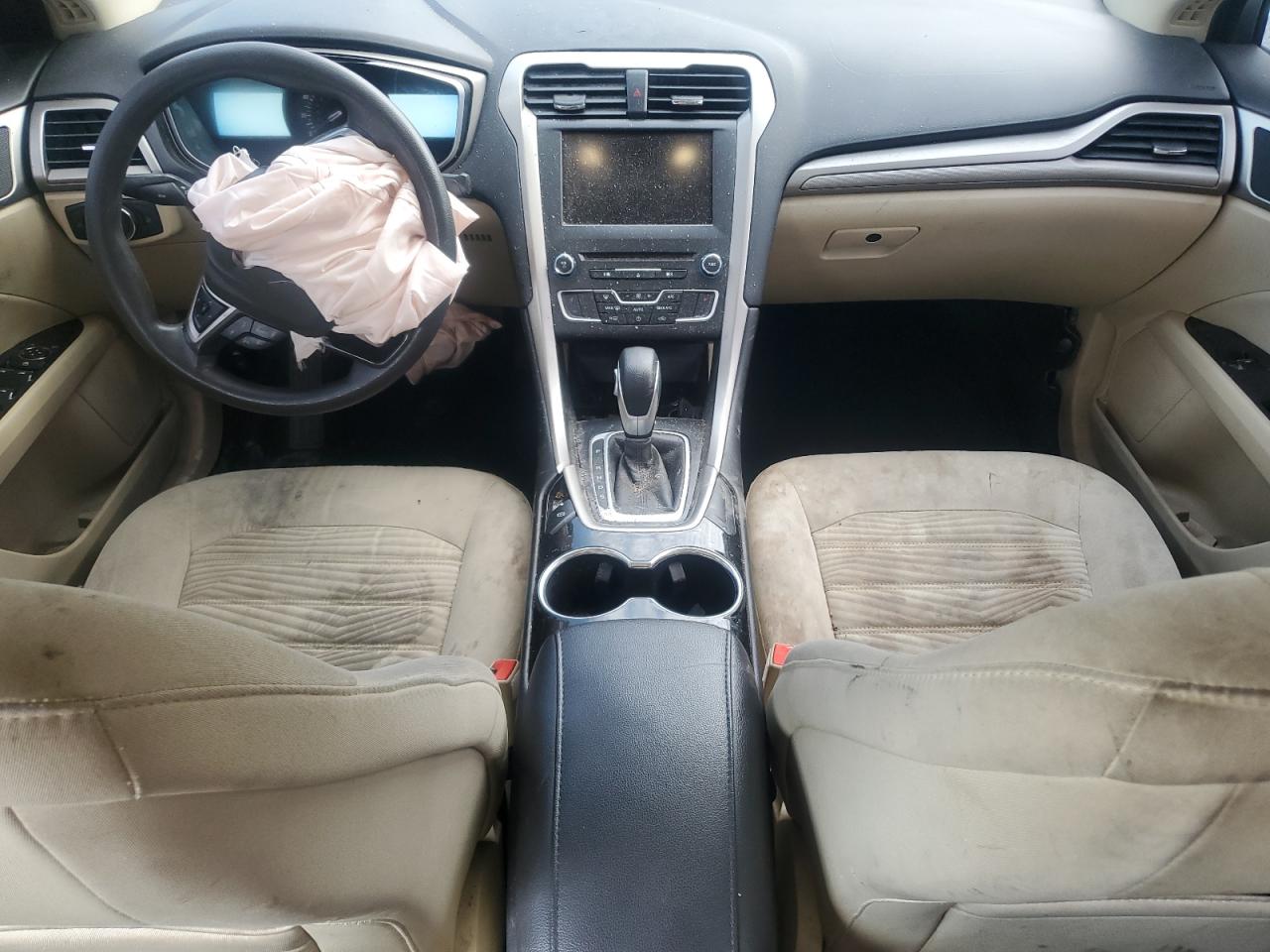 2016 Ford Fusion Se VIN: 3FA6P0H70GR303397 Lot: 68739025