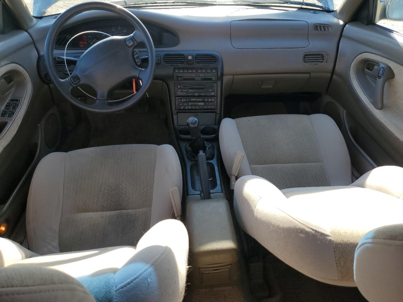 1996 Mazda 626 Dx VIN: 1YVGE22C5T5561184 Lot: 69982915