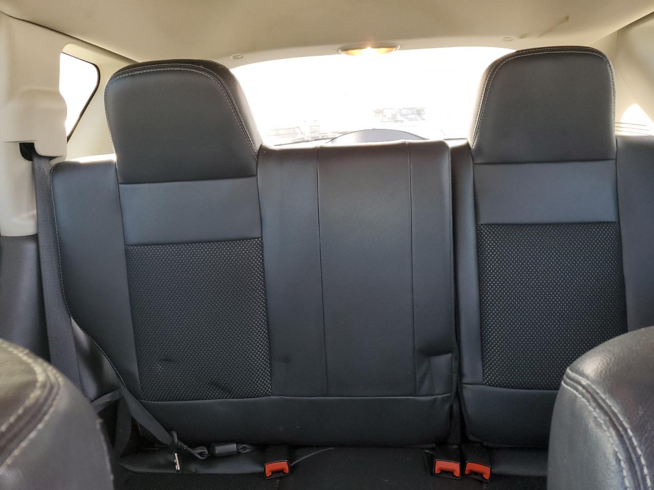 2015 Jeep Compass Latitude VIN: 1C4NJCEBXFD329191 Lot: 69819145