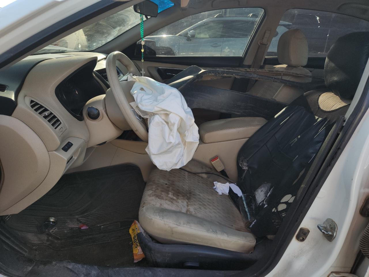 2016 Nissan Altima 2.5 VIN: 1N4AL3AP2GN387615 Lot: 70726775