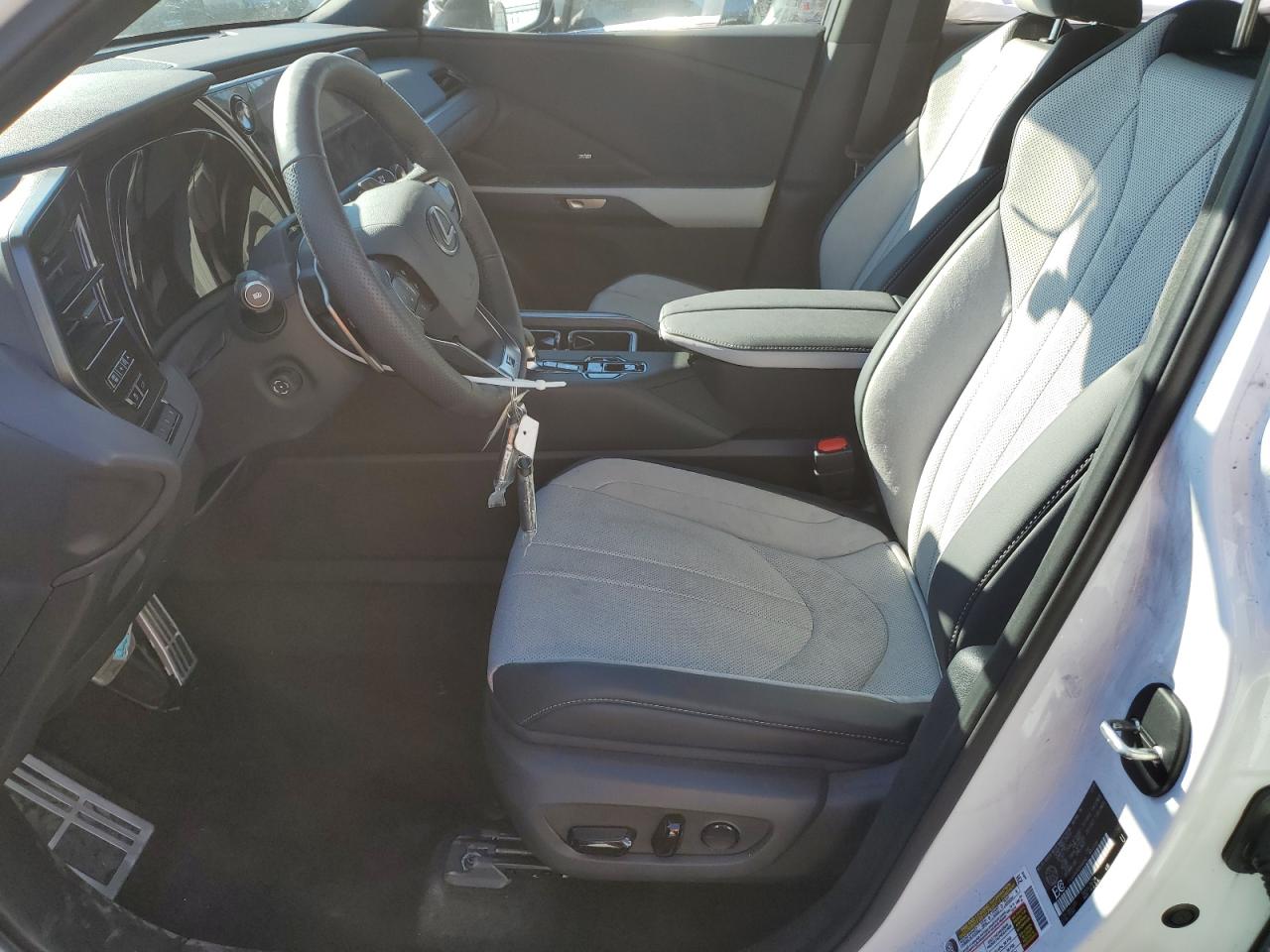 2025 Lexus Tx 500H F Sport Premium VIN: 5TDABAB69SS009740 Lot: 70704475