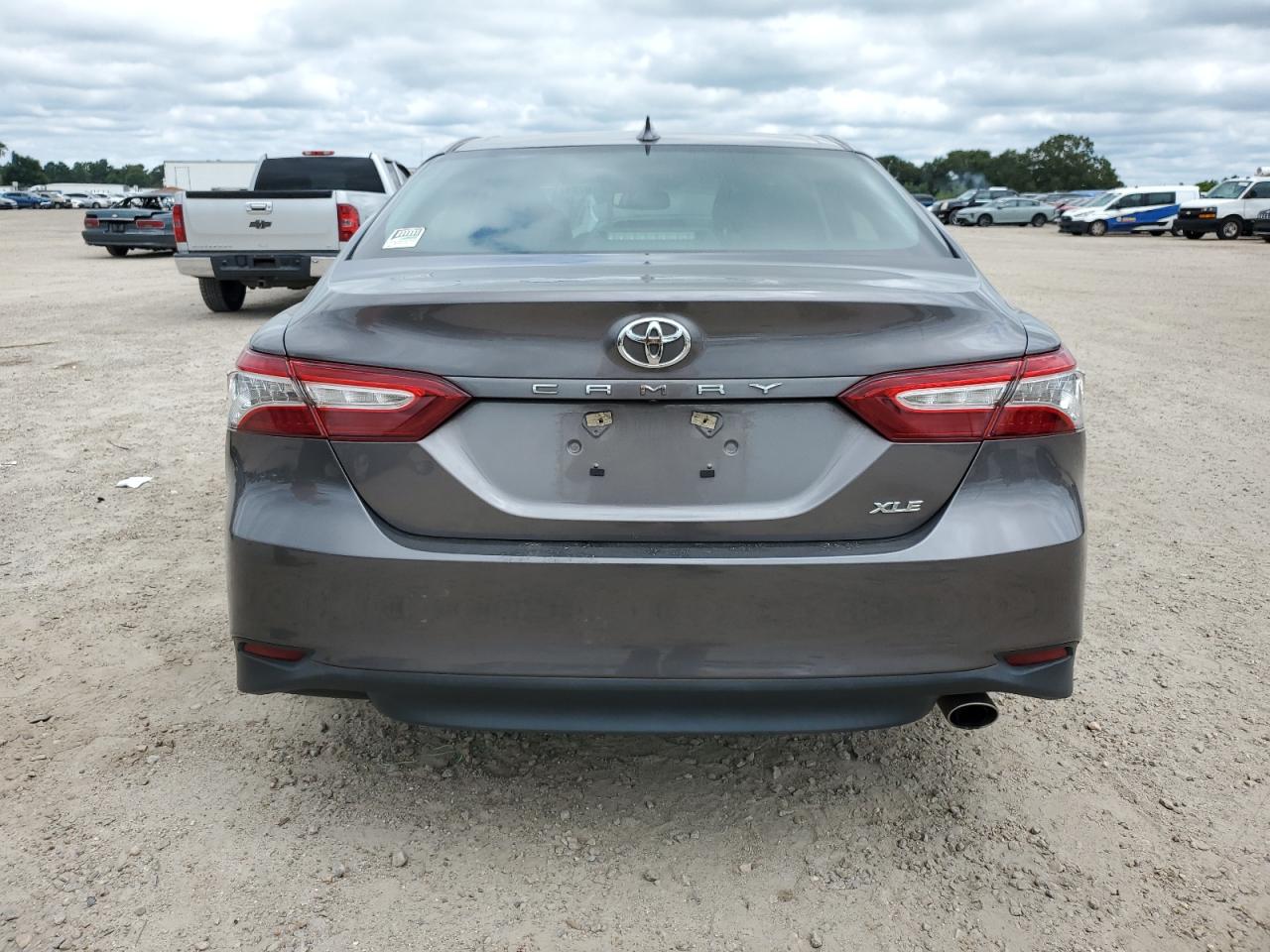 2019 Toyota Camry L VIN: 4T1B11HK7KU761813 Lot: 67917355