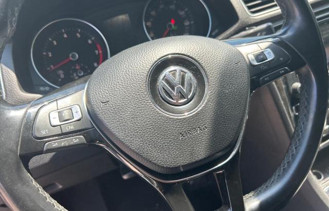 2018 VOLKSWAGEN PASSAT SEL PREMIUM  