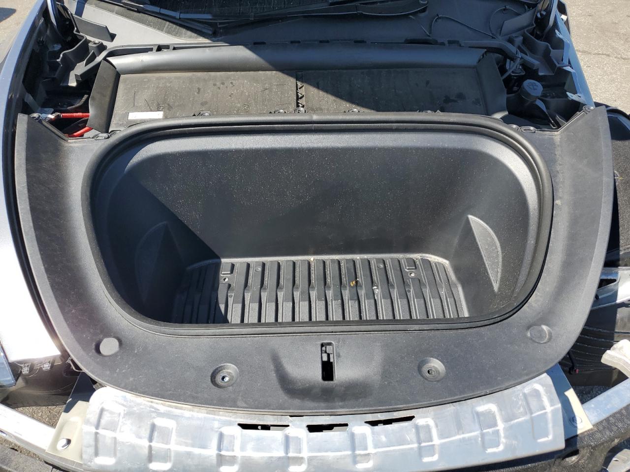 2025 Tesla Model Y VIN: 7SAYGDEF3SF312341 Lot: 71064425