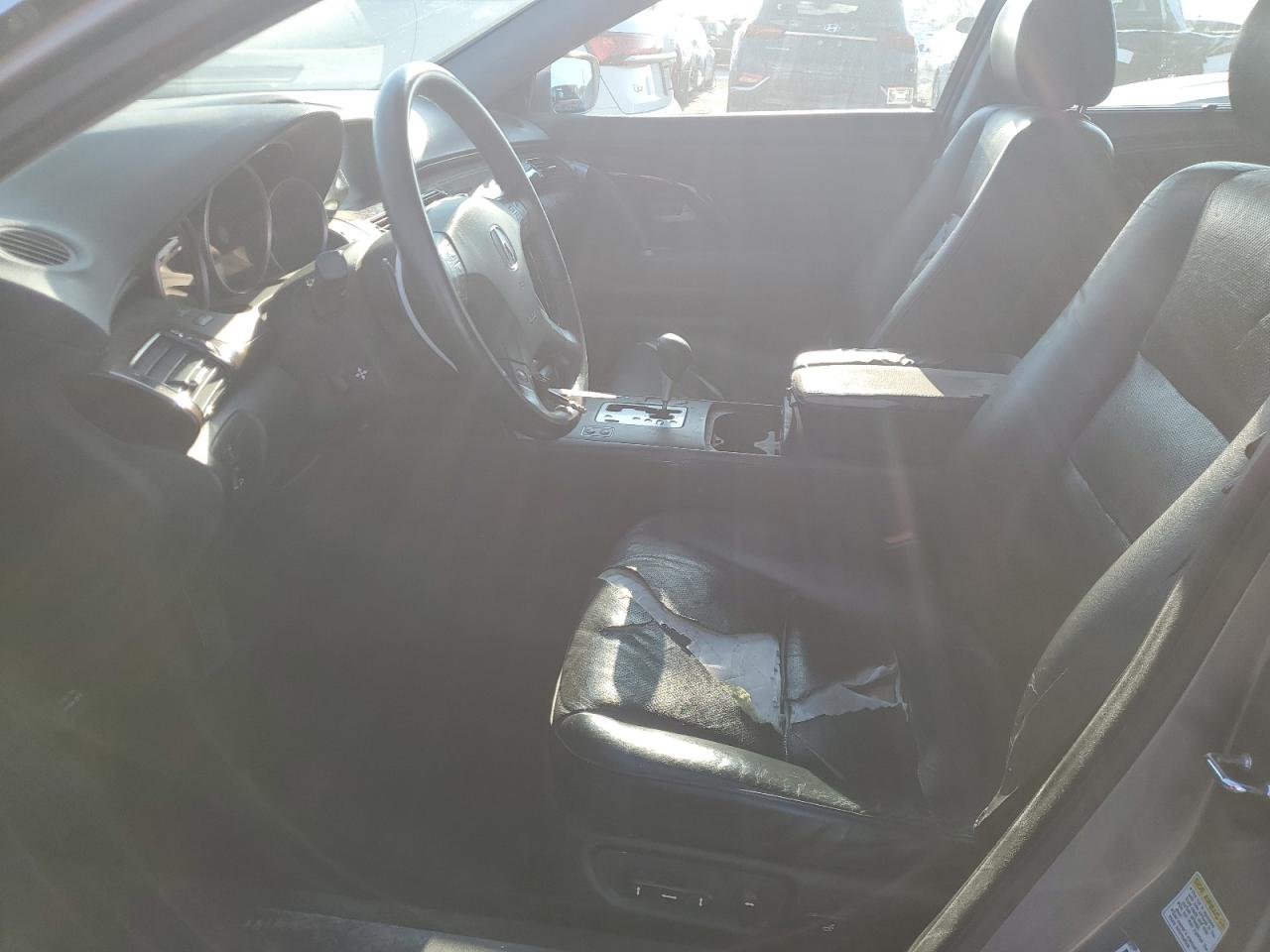 2006 Acura Rl VIN: JH4KB16546C011827 Lot: 63807255