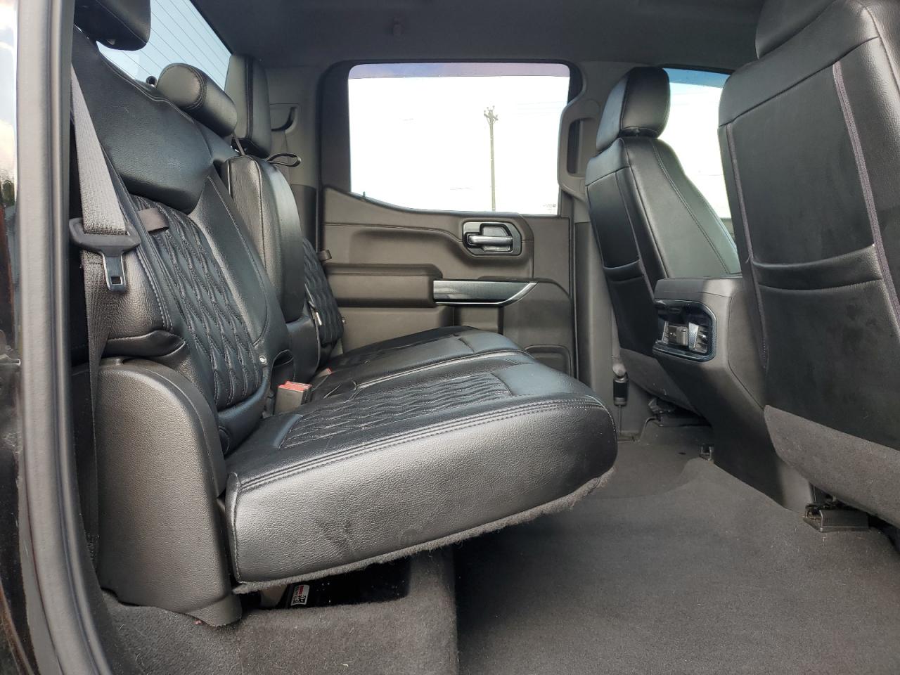 2022 Chevrolet Silverado Ltd K1500 Rst VIN: 1GCUYEEL2NZ160863 Lot: 68531335