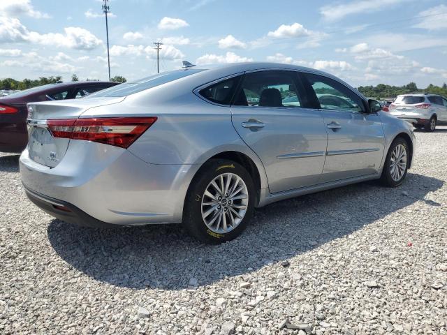  TOYOTA AVALON 2018 Серебристый