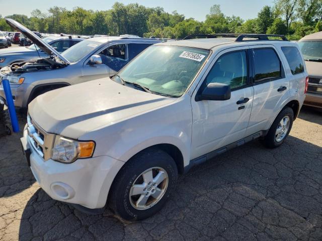  FORD ESCAPE 2012 Biały