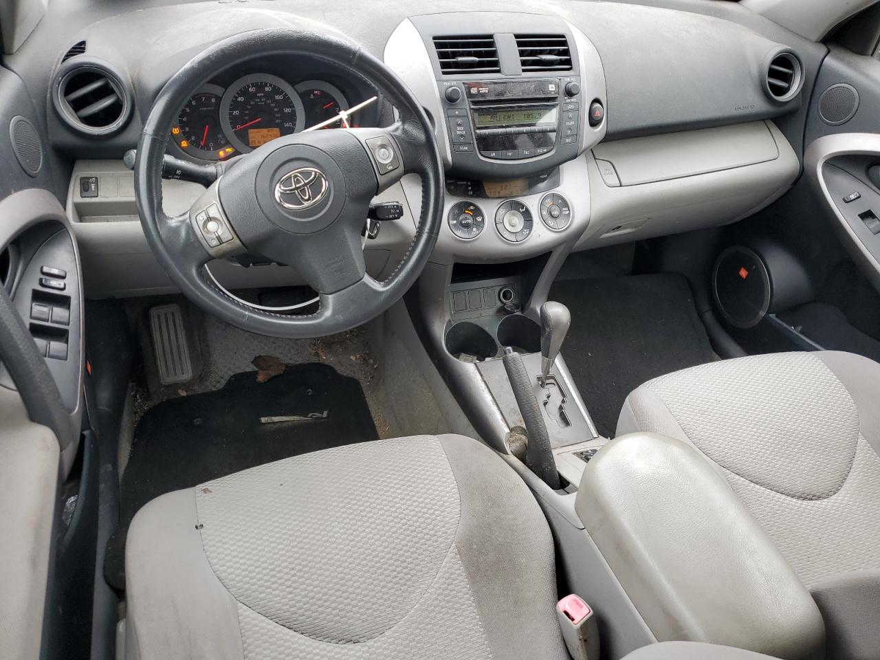 2007 Toyota Rav4 Limited VIN: JTMBD31V076025822 Lot: 69538095