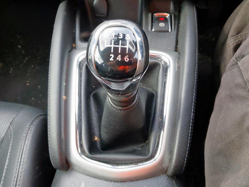 2015 NISSAN QASHQAI 1.6 DCI TEKNA 5DR