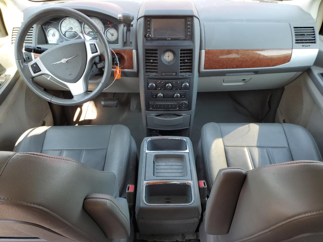 2008 Chrysler Town & Country Touring VIN: 2A8HR54P98R702034 Lot: 67293055