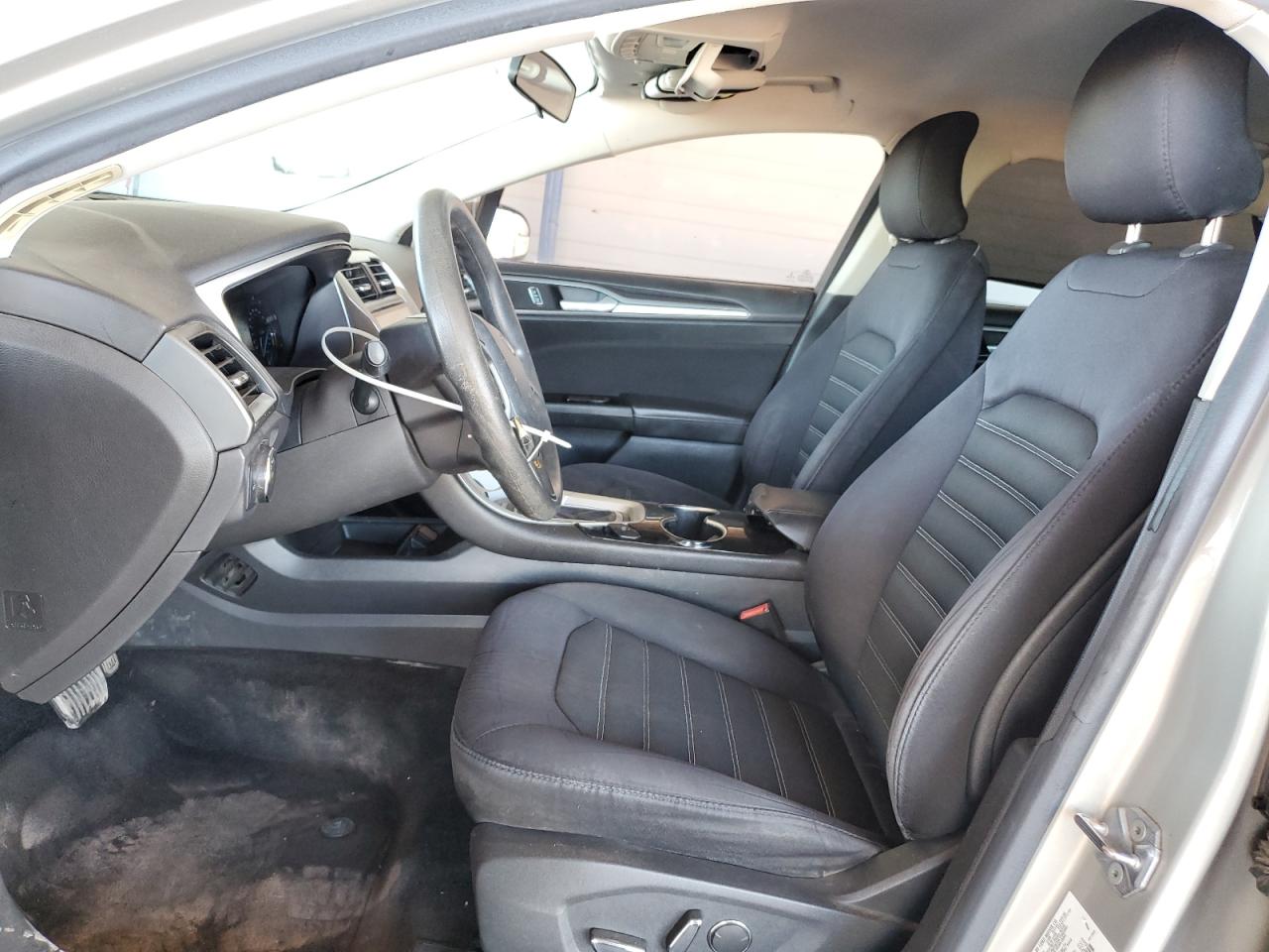 2015 Ford Fusion Se VIN: 3FA6P0H76FR183622 Lot: 67403185