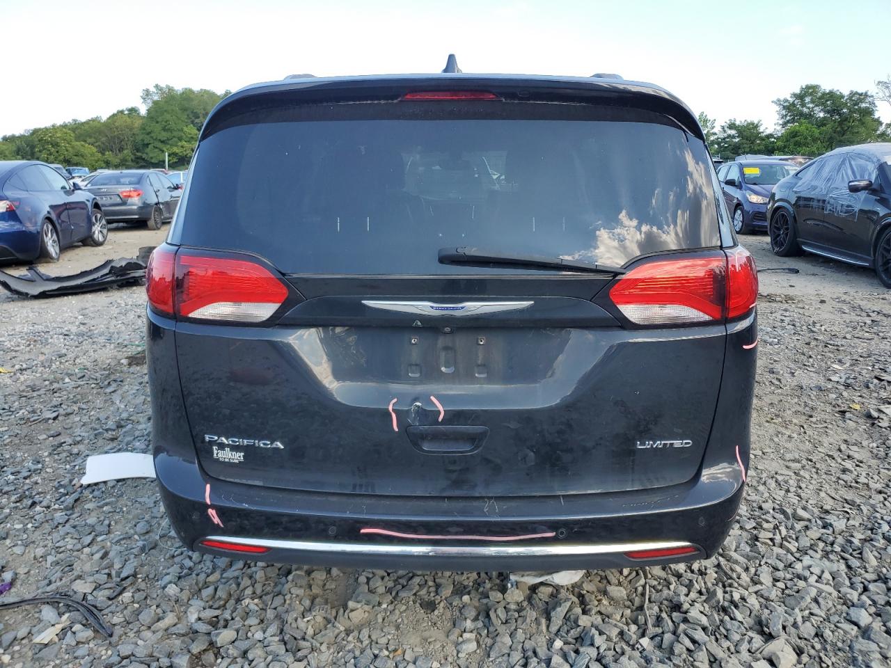 2019 Chrysler Pacifica Limited VIN: 2C4RC1GG2KR731674 Lot: 68152825