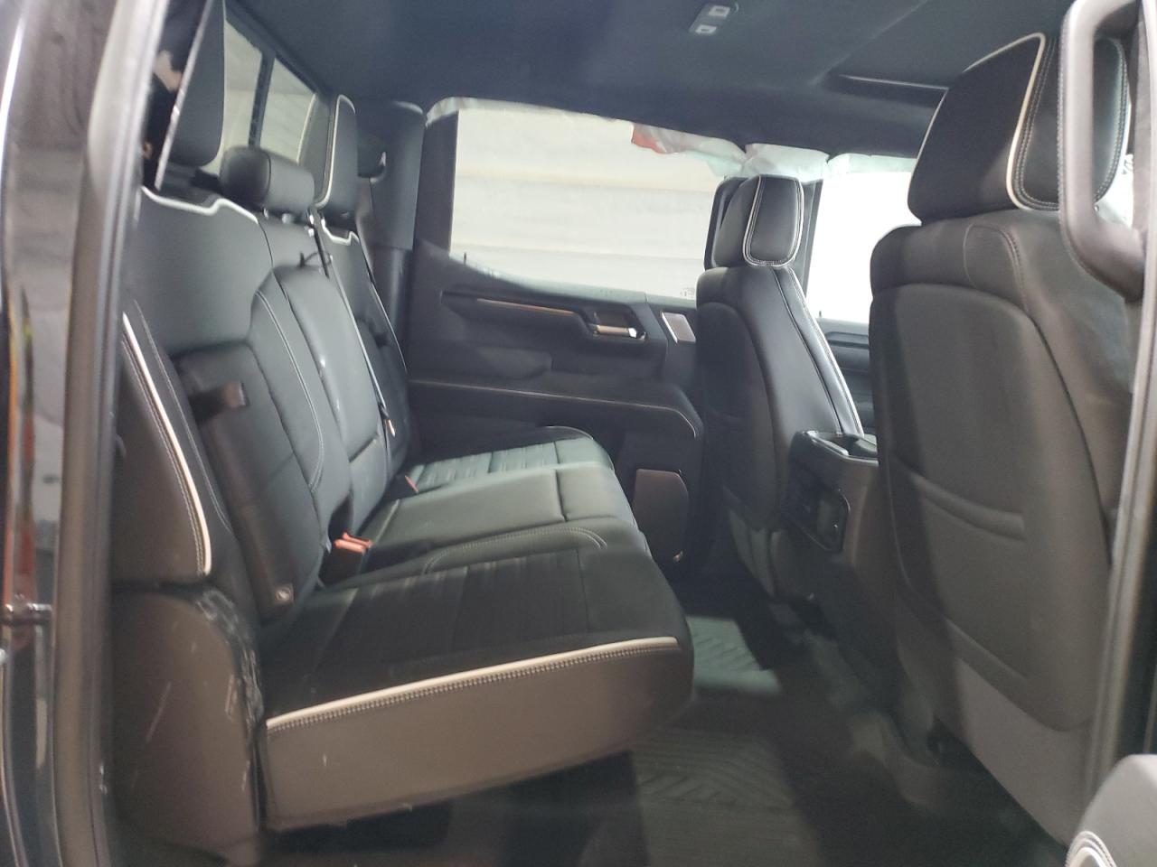 2024 GMC Sierra K1500 At4X VIN: 3GTUUFEL1RG457789 Lot: 68488585