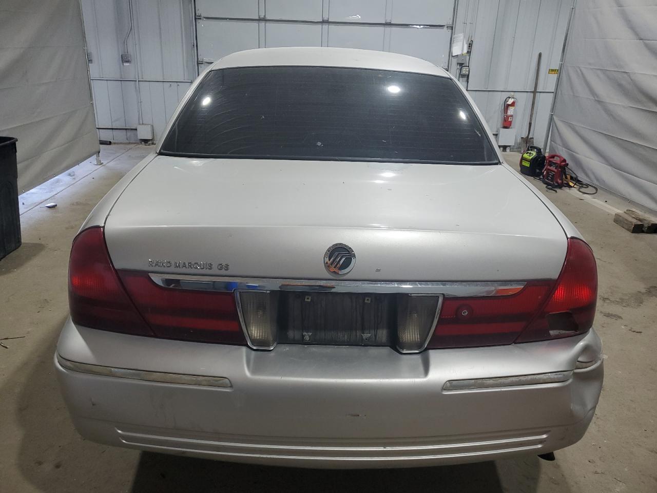 2004 Mercury Grand Marquis Gs VIN: 2MEFM74W14X652704 Lot: 69725195