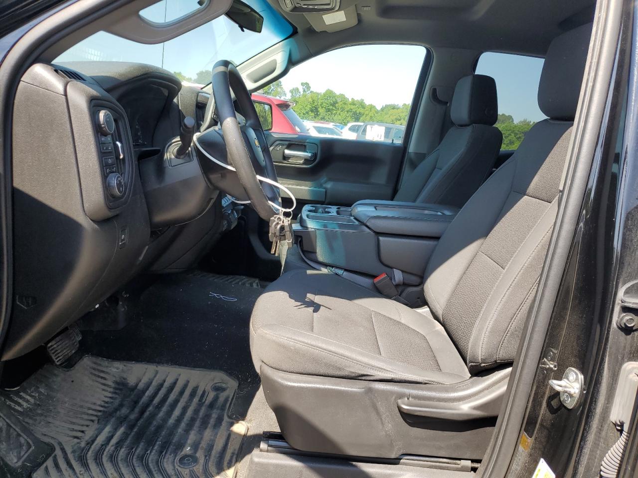 2021 Chevrolet Silverado K1500 Custom VIN: 1GCRYBEK6MZ294060 Lot: 65601905