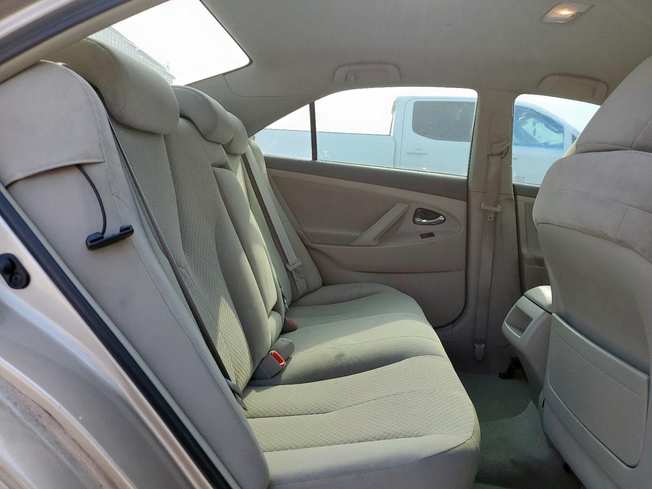 2007 Toyota Camry Ce VIN: 4T1BE46K77U713874 Lot: 70493925