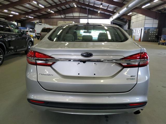  FORD FUSION 2018 Silver