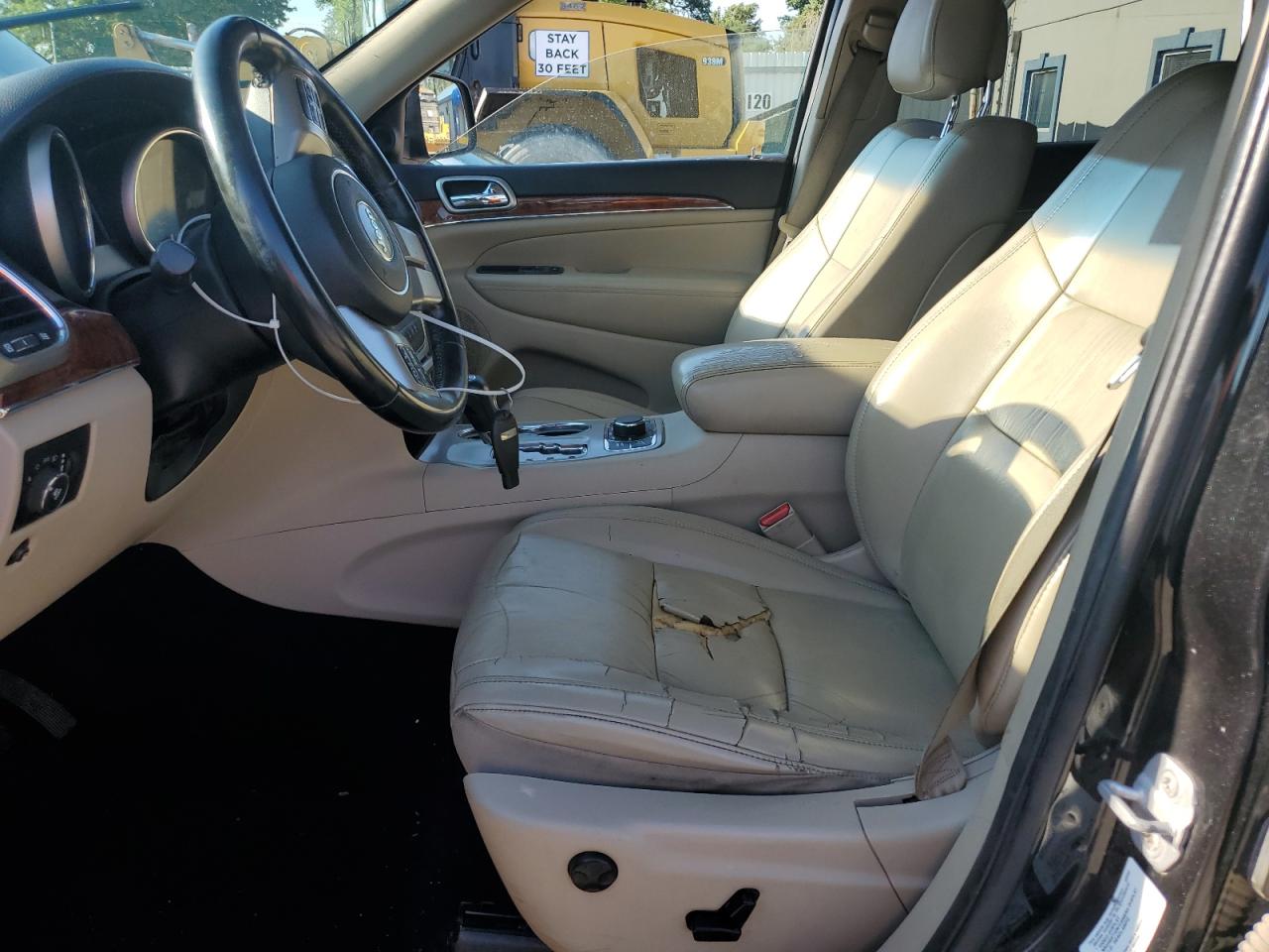 2011 Jeep Grand Cherokee Limited VIN: 1J4RR5GG0BC571576 Lot: 68653135