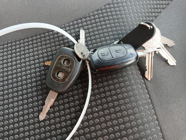 2011 VAUXHALL VIVARO 2700 CDTI 113 SWB 