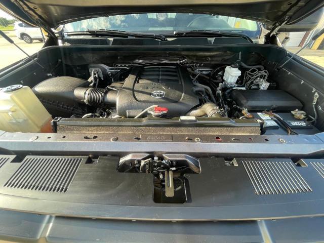 2016 TOYOTA TUNDRA CREWMAX SR5  