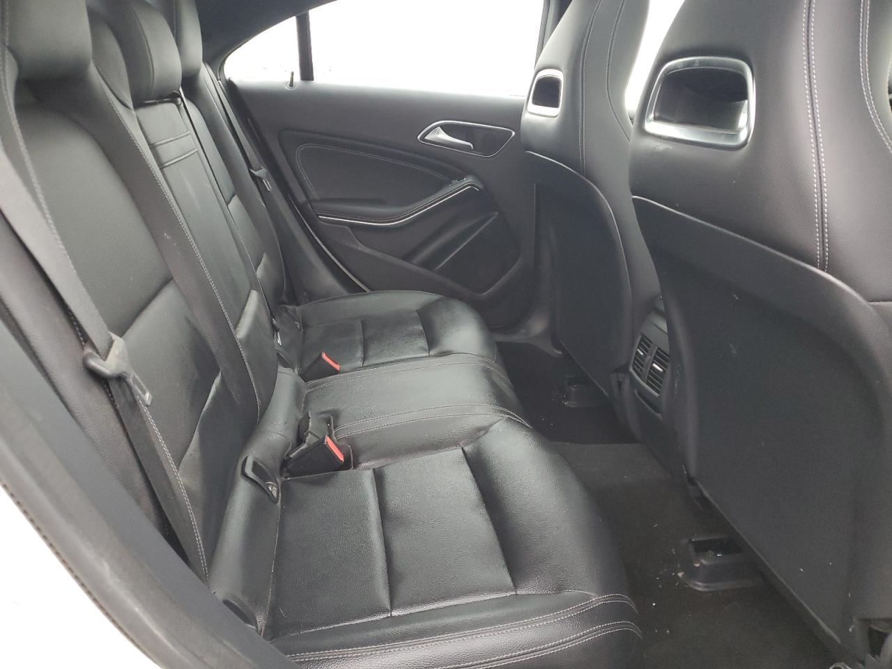 WDDSJ4GB3JN557225 2018 Mercedes-Benz Cla 250 4Matic