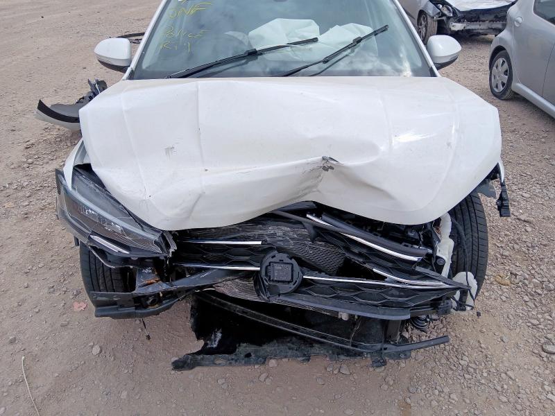 2024 VOLKSWAGEN TAIGO LIFE