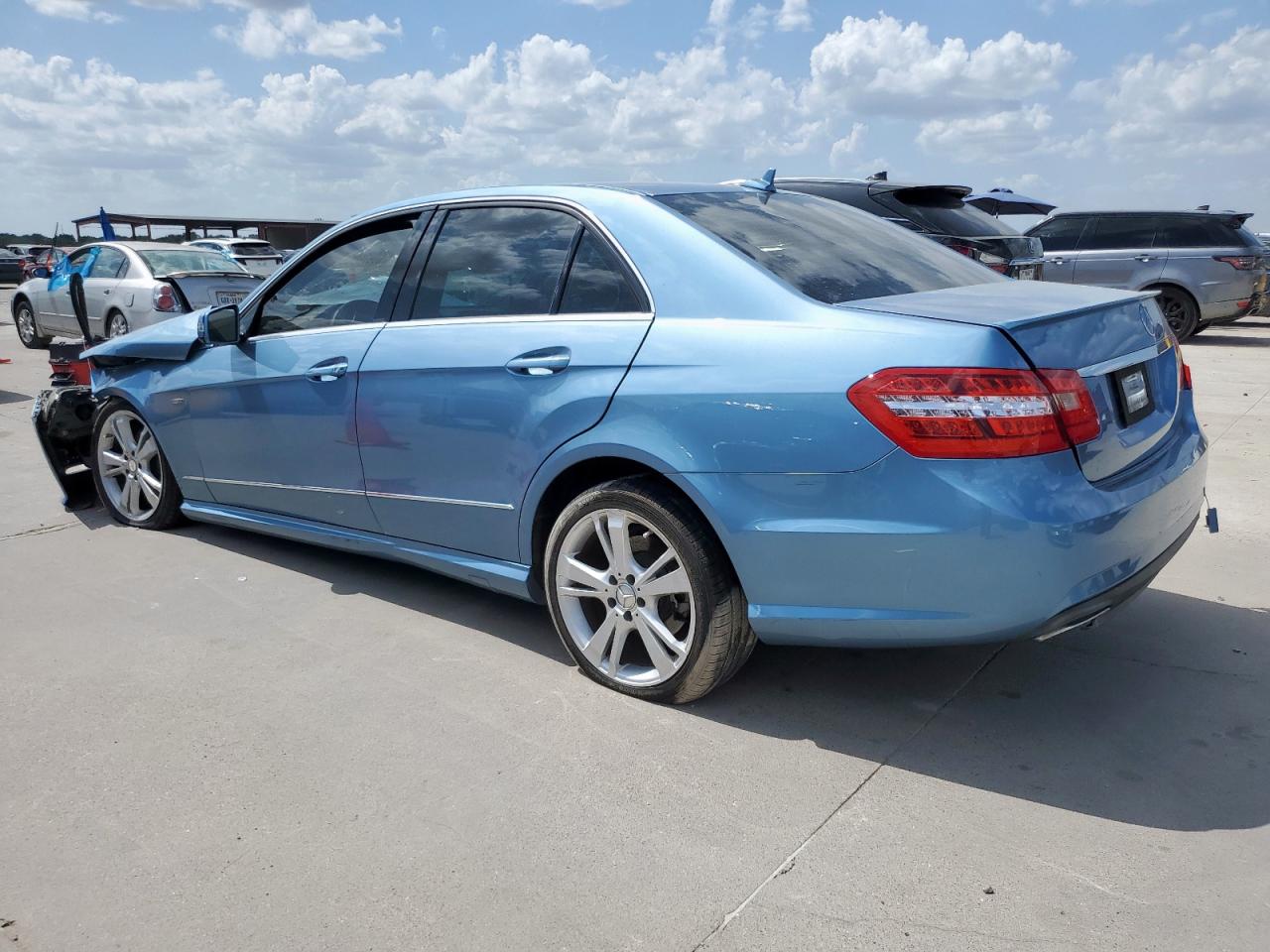 2012 Mercedes-Benz E 350 blue null gas WDDHF5KB7CA562494 photo #3