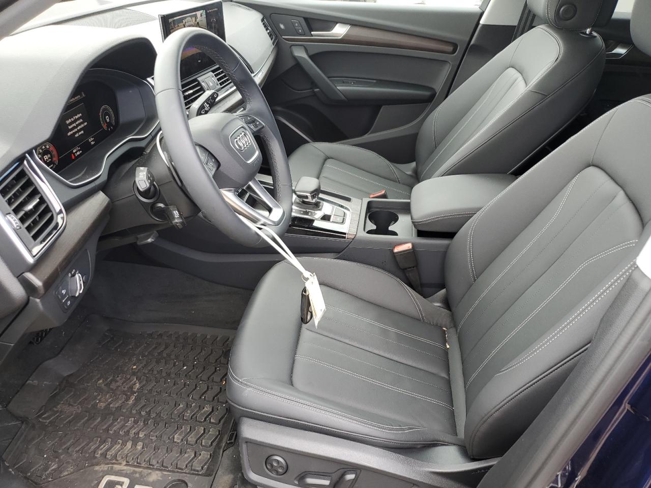 2025 Audi Q5 Premium 40 VIN: WA1ABAFY2S2046870 Lot: 70283405