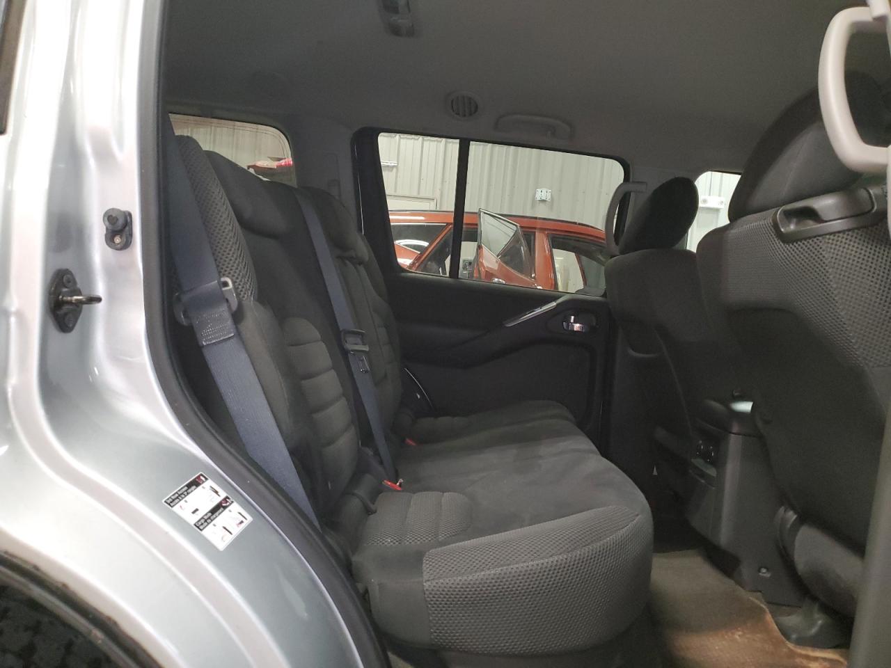 2010 Nissan Pathfinder S VIN: 5N1AR1NN1AC622509 Lot: 70288055