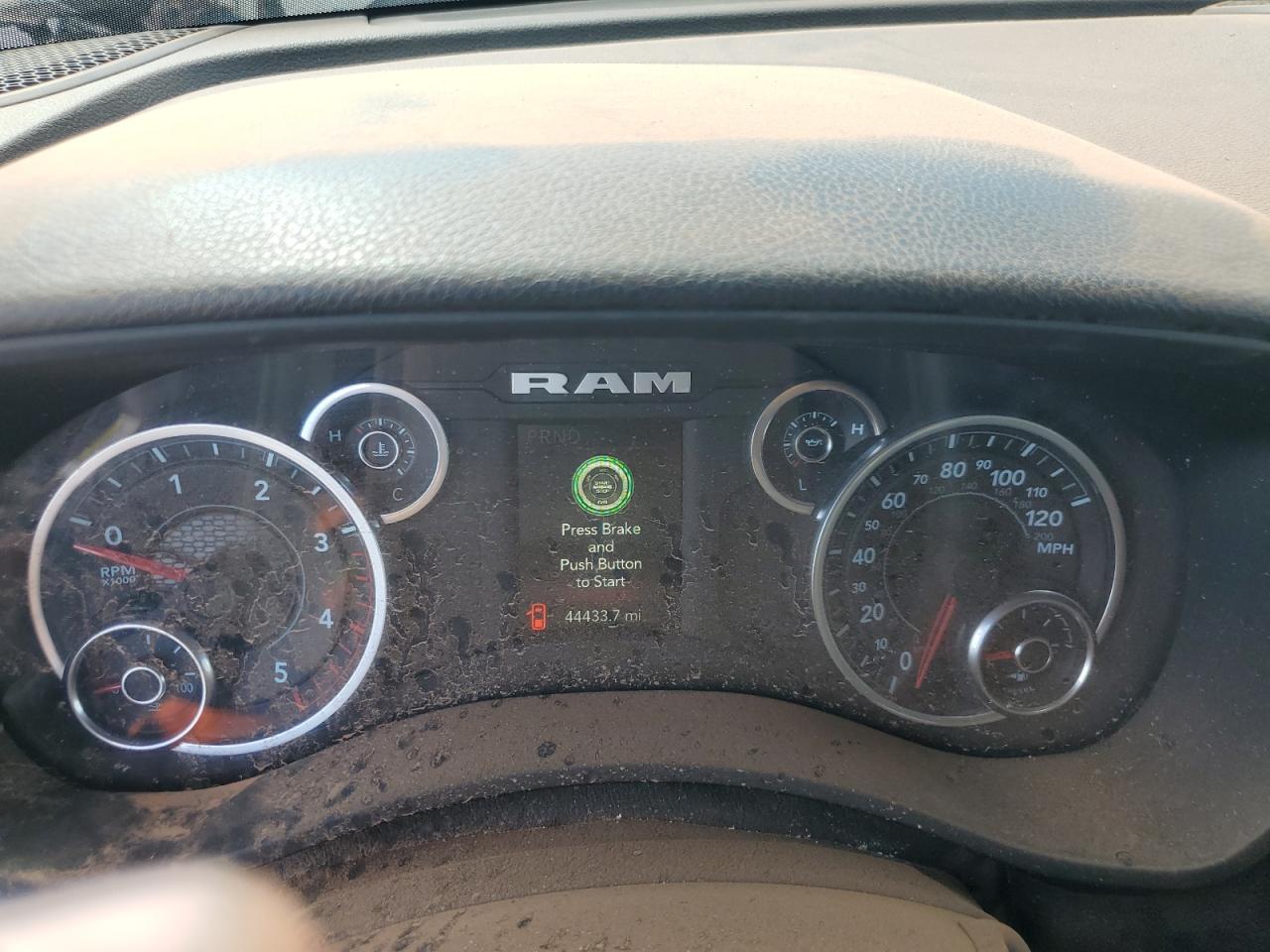 2024 Ram 2500 Tradesman VIN: 3C6UR5CL2RG196839 Lot: 69868435