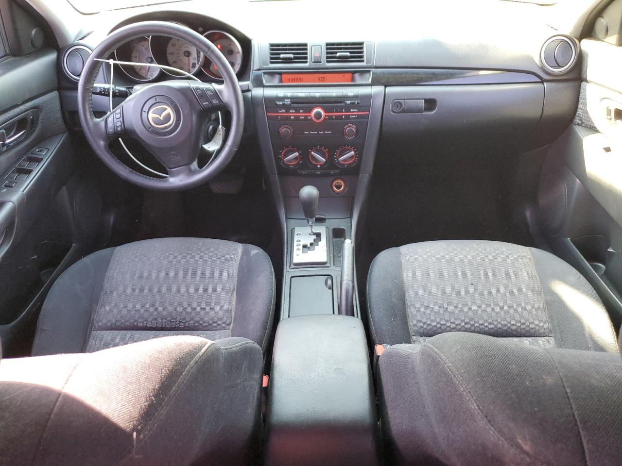 2008 Mazda 3 I VIN: JM1BK32G781157545 Lot: 70392895