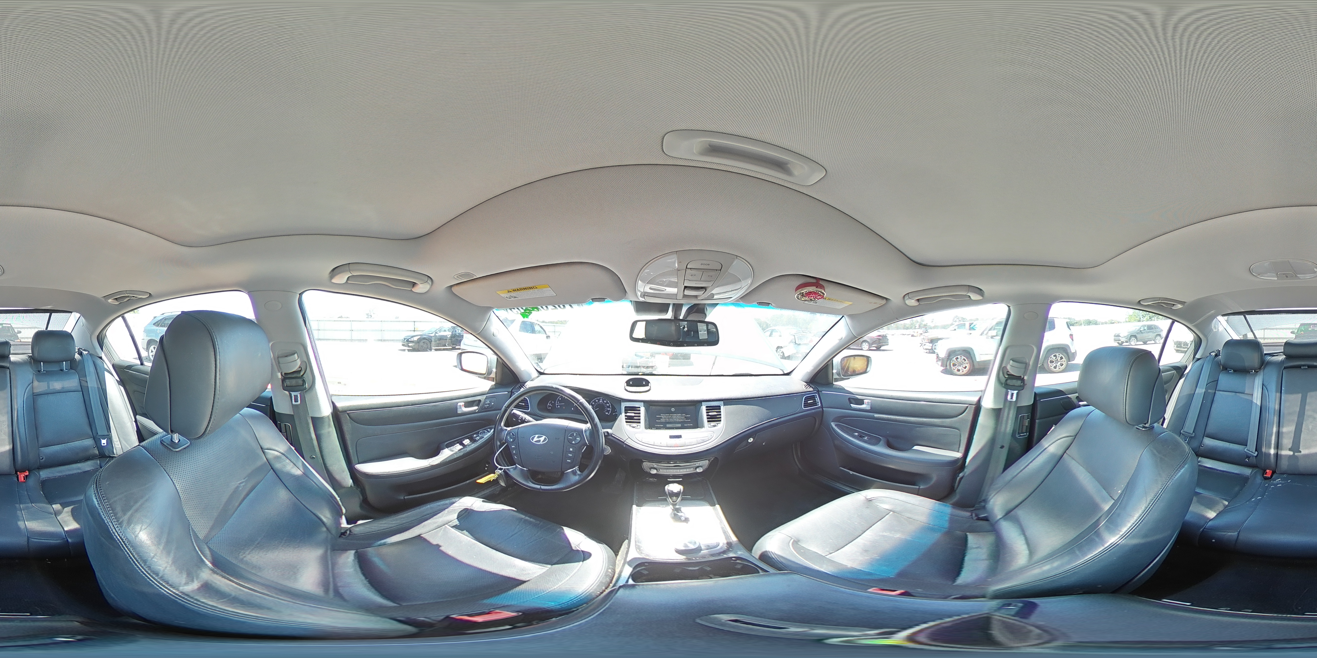 2014 Hyundai Genesis 3.8L VIN: KMHGC4DD6EU262322 Lot: 70262105