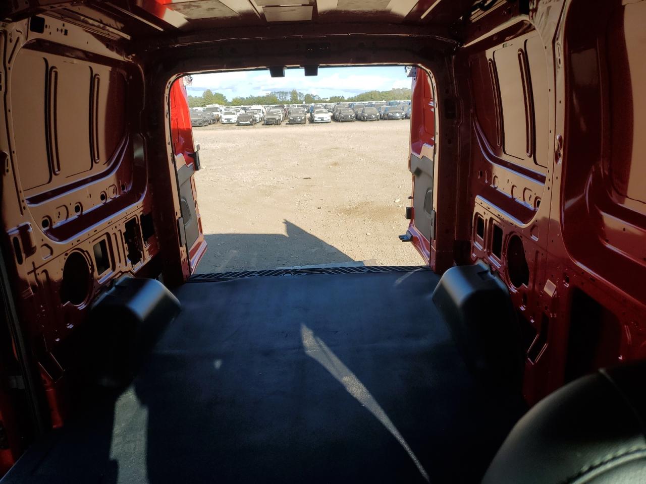 2025 Ford Transit T-150 VIN: 1FTYE1Y89SKA38273 Lot: 70449505