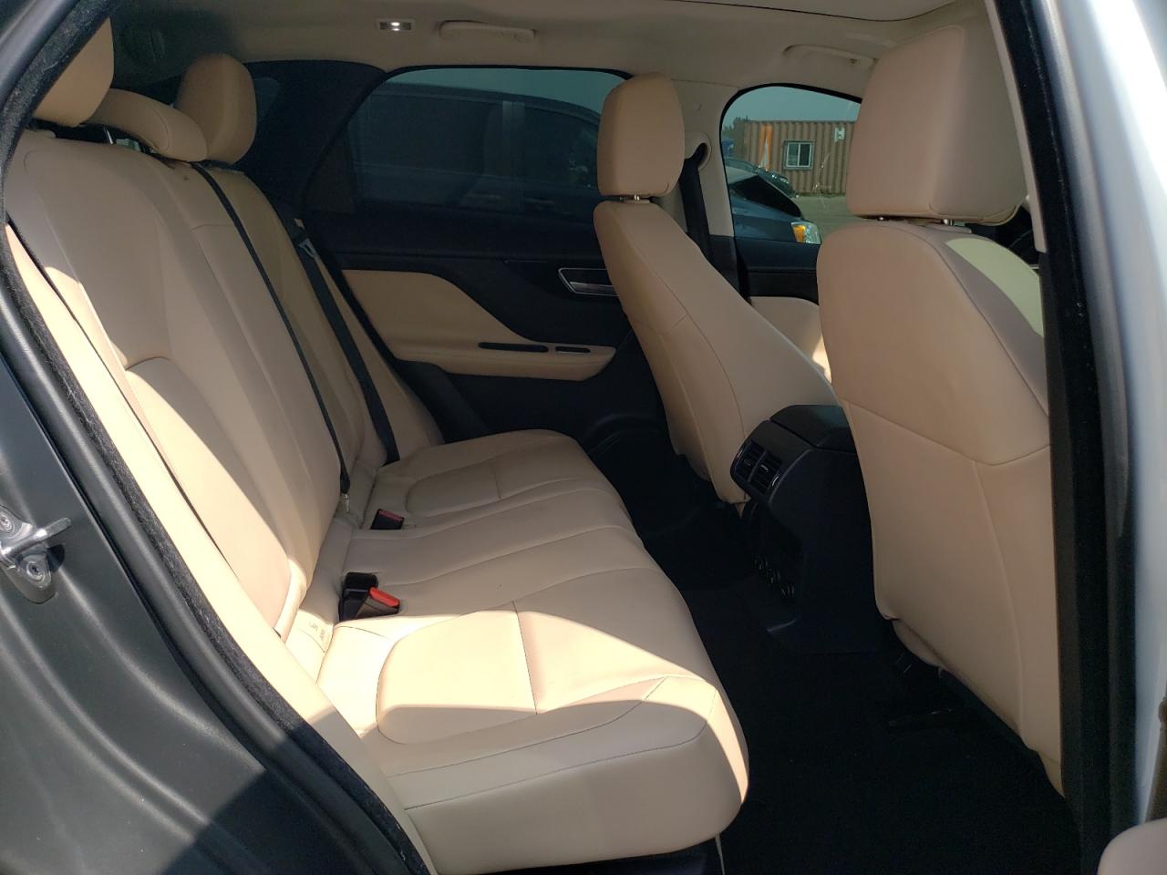 2018 Jaguar F-Pace Premium VIN: SADCJ2EV9JA242795 Lot: 67068075