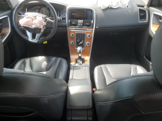  VOLVO XC60 2017 Srebrny