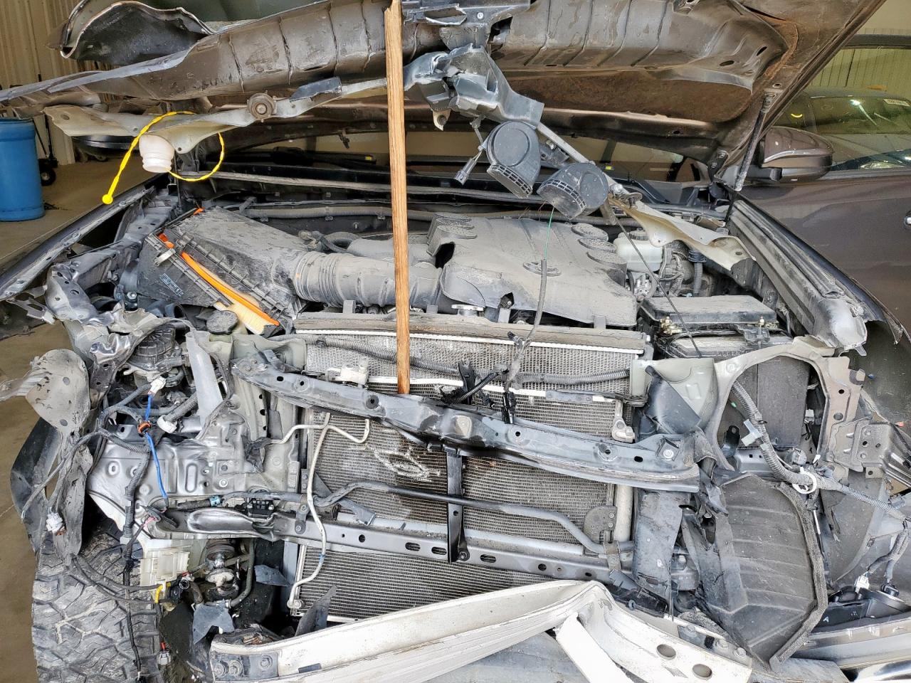 2019 Toyota 4Runner Sr5/Sr5 Premium VIN: JTEBU5JR7K5714006 Lot: 69254855