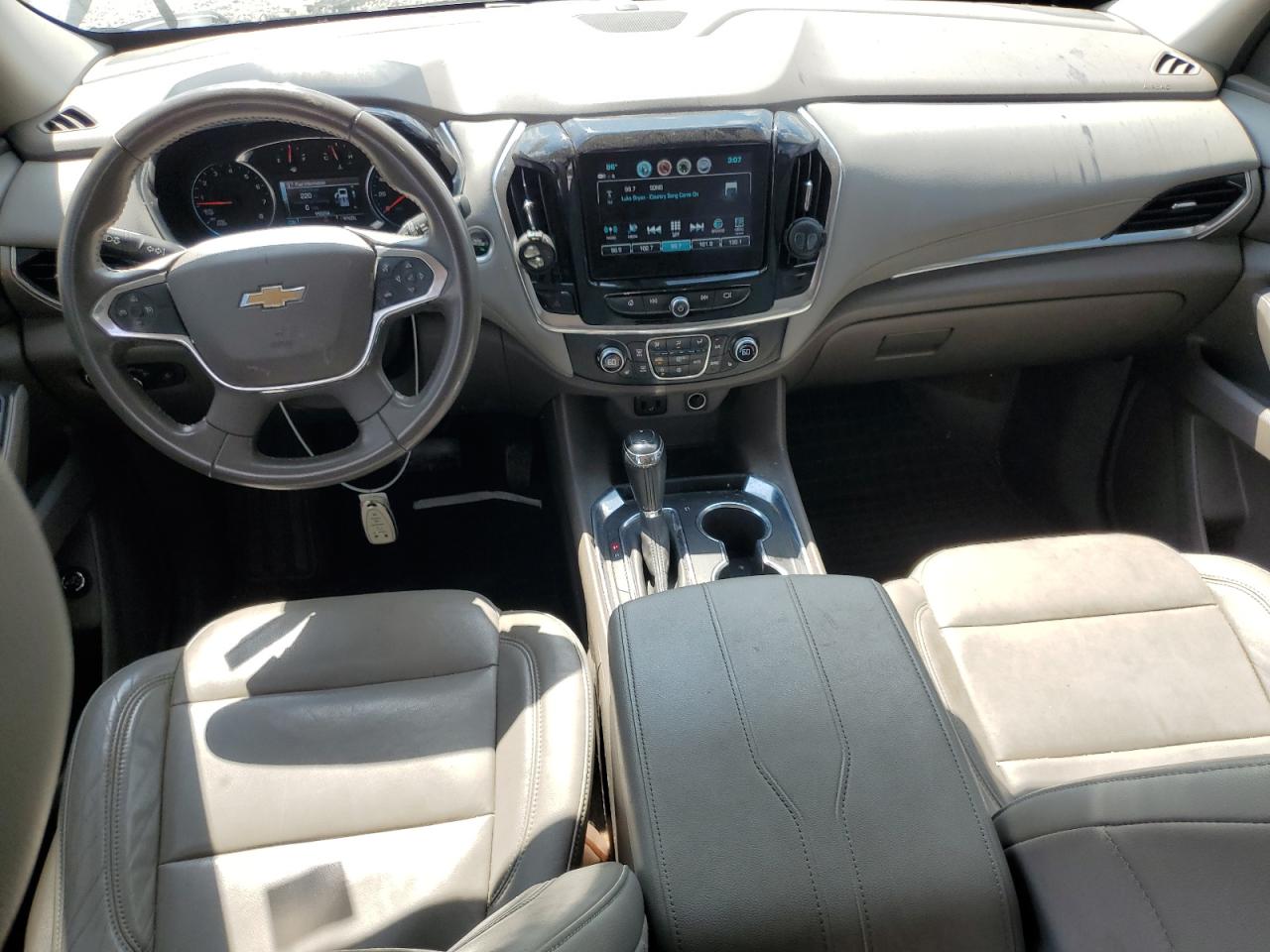 2019 Chevrolet Traverse Lt VIN: 1GNERHKW5KJ200386 Lot: 66320325