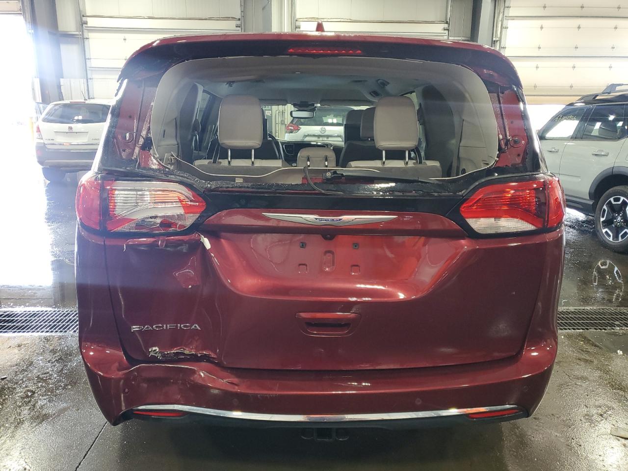 2017 Chrysler Pacifica Touring L Plus VIN: 2C4RC1EGXHR511422 Lot: 68440315