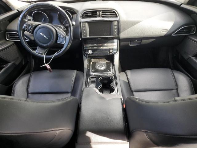  JAGUAR XE 2017 Белы