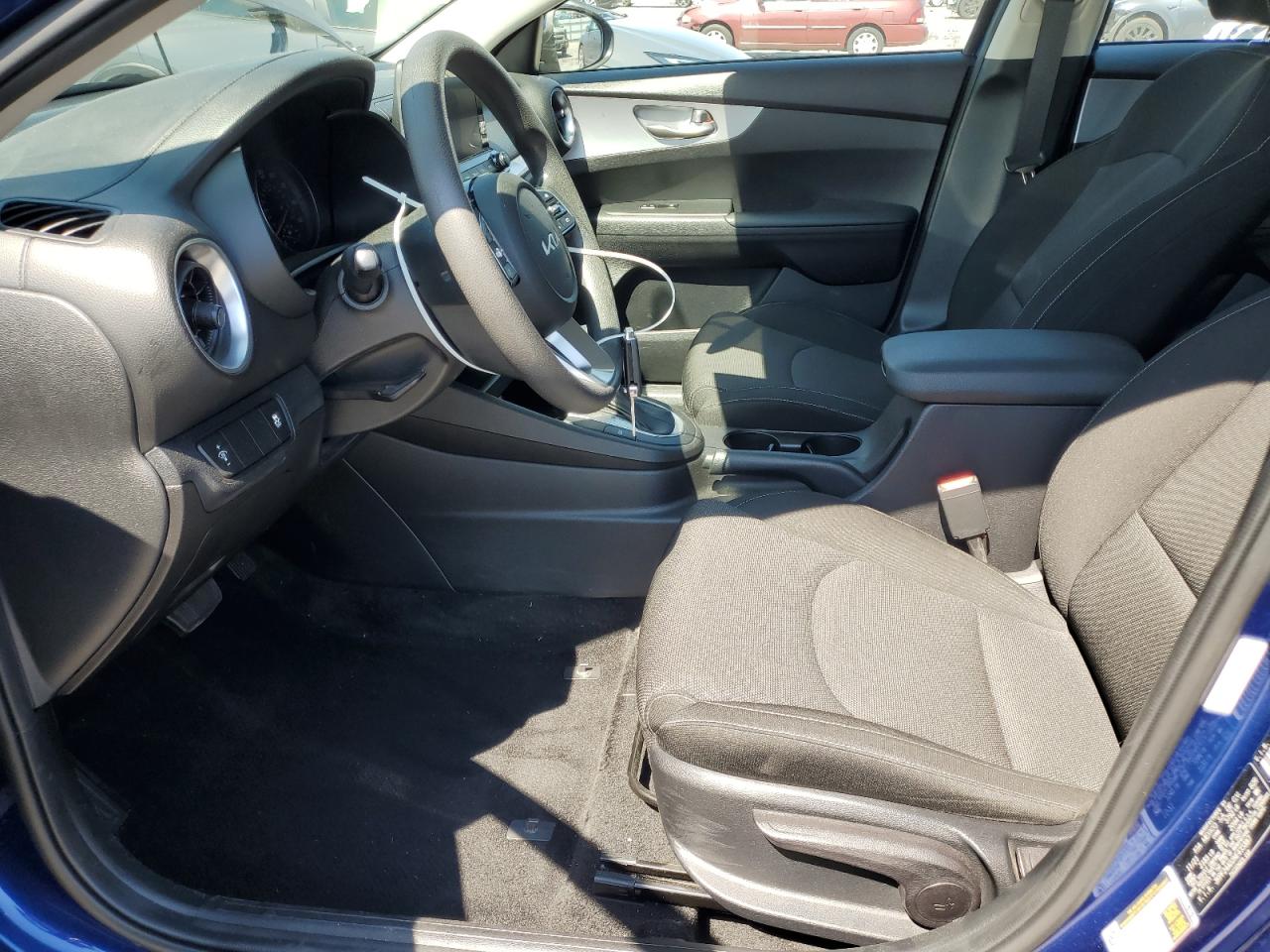 3KPF24AD2NE435887 2022 Kia Forte Fe