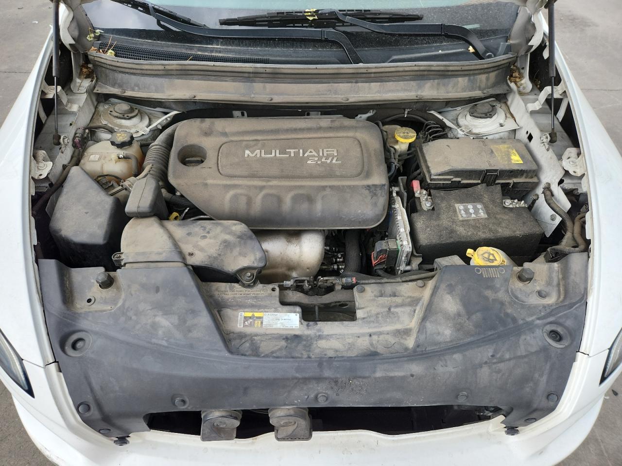 2014 Jeep Cherokee Sport VIN: 1C4PJMAB0EW296662 Lot: 70182525